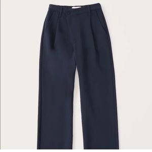 NWT: Abercrombie & Fitch Tailored 90s Relaxed Pants